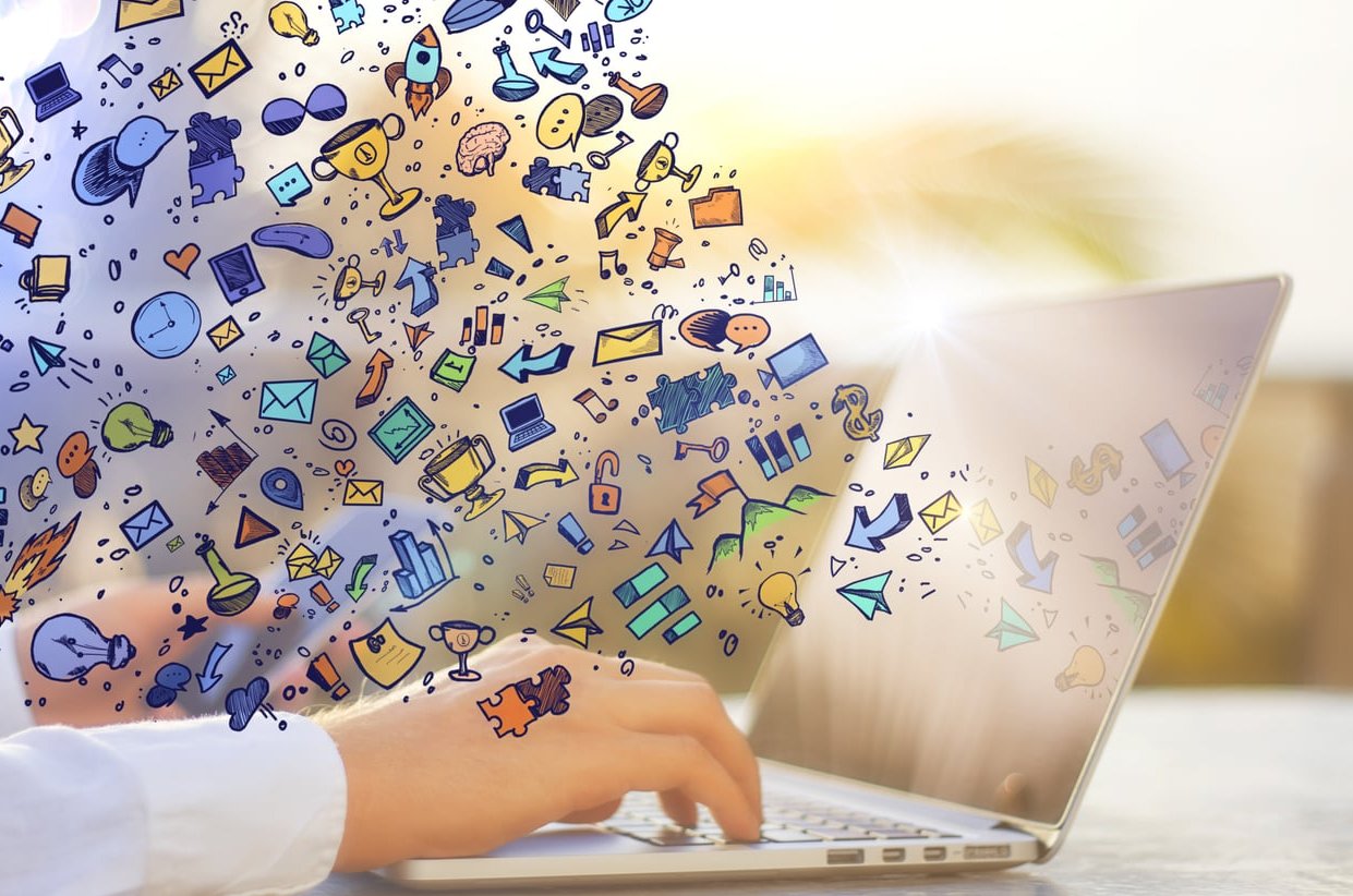 email marketing laptop